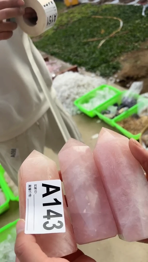 【闪购商品】水晶摆件未镶嵌粉水晶柱子多样性发一个143