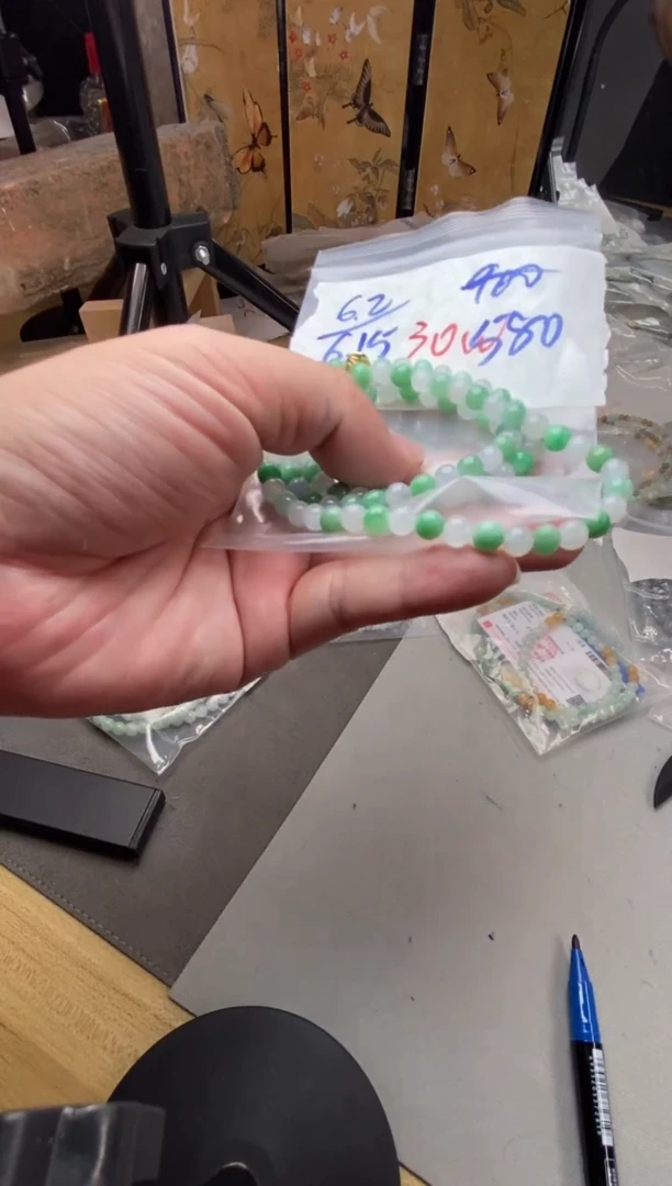 定制翡翠未镶嵌纯天然缅甸翡翠