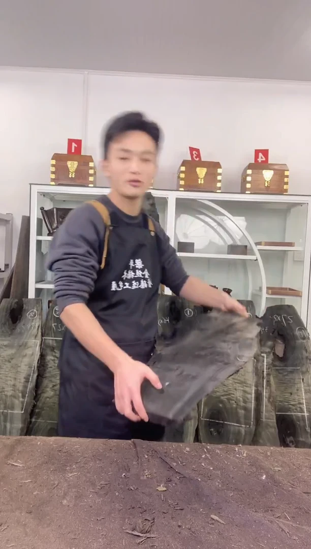 钱*金丝楠木原料木材