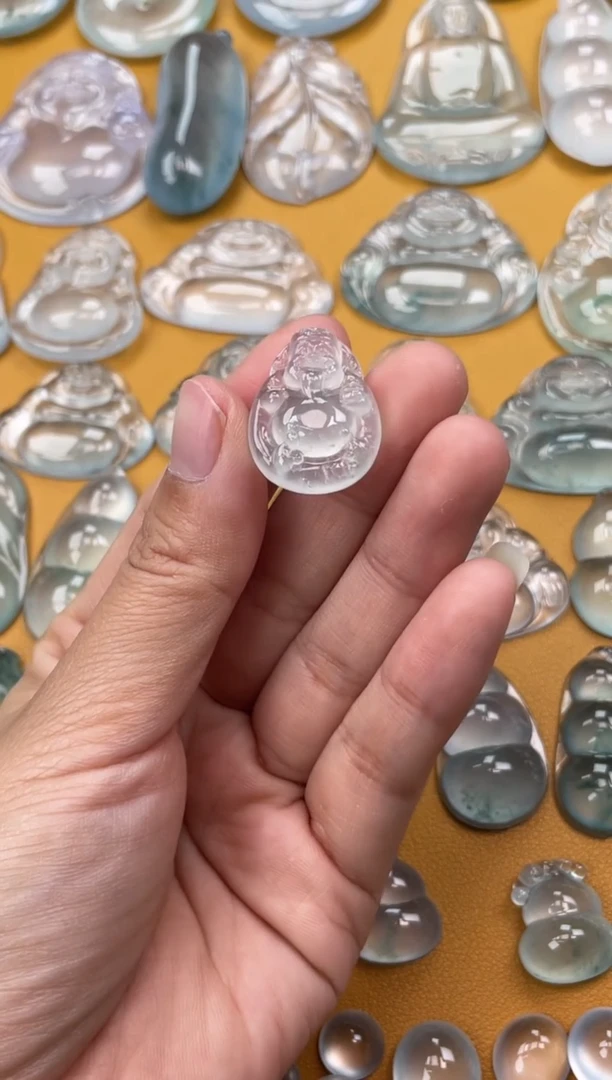 翡翠未镶嵌吊坠(不含链)财神