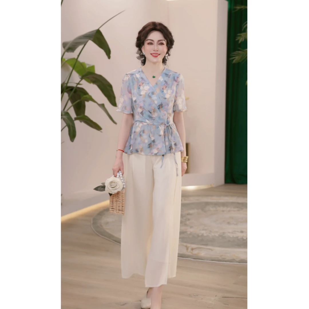 【现货现发】妈妈装夏装薄款时尚气质中老年女装洋气小衫上衣套装