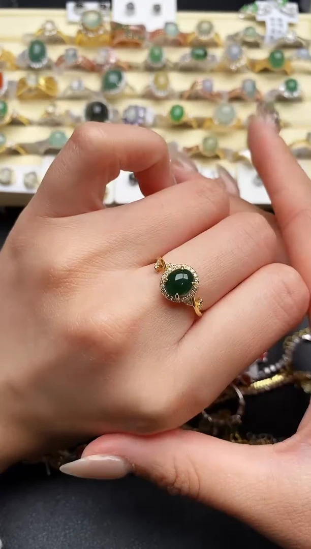 【闪购商品】翡翠戒指银S925镶嵌9999999+4