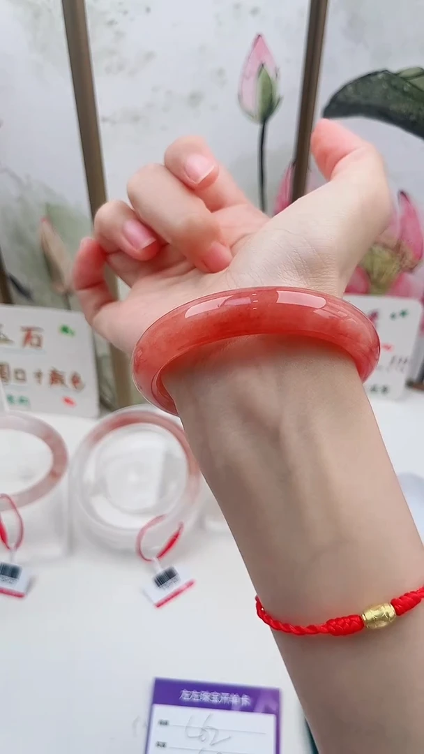 石英质玉手镯未镶嵌L12微色差56MM