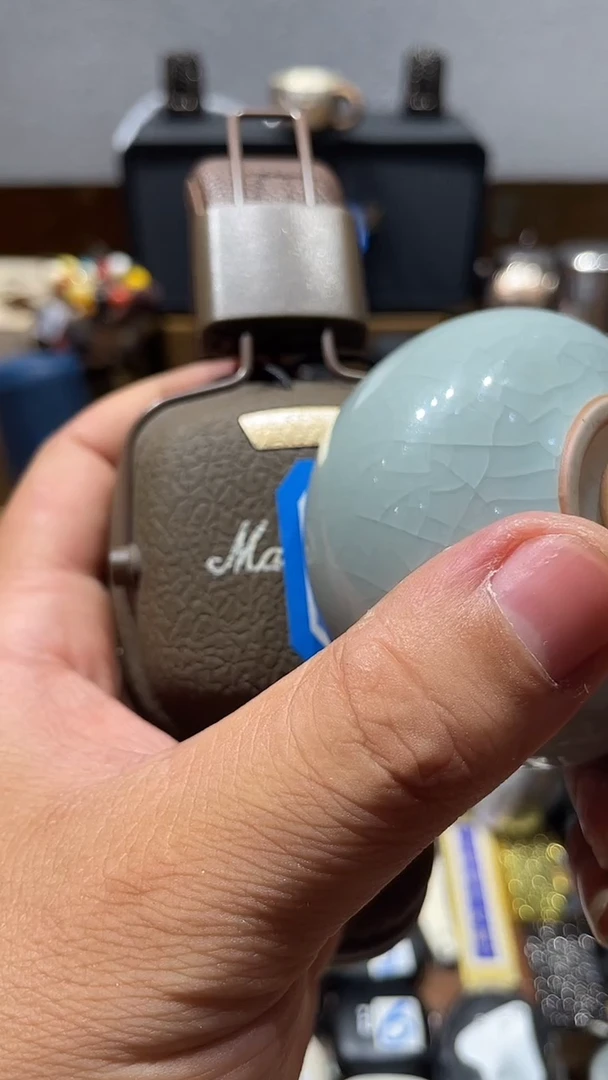 瓷片闪购商品 如图所示