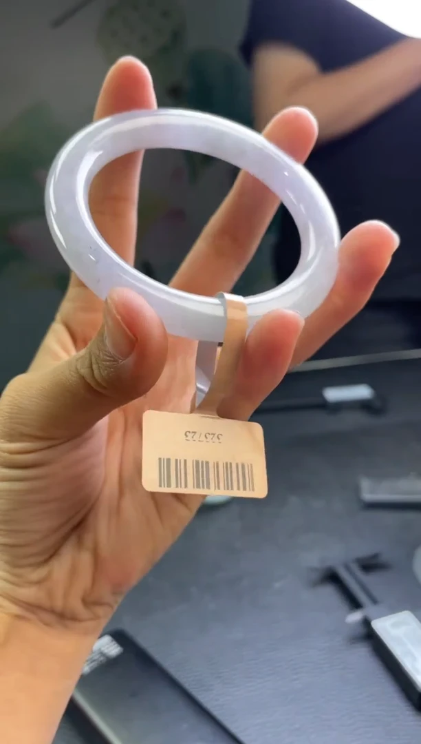 翡翠手镯未镶嵌3翡翠手镯