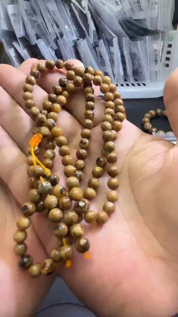 裸石琥珀未镶嵌47