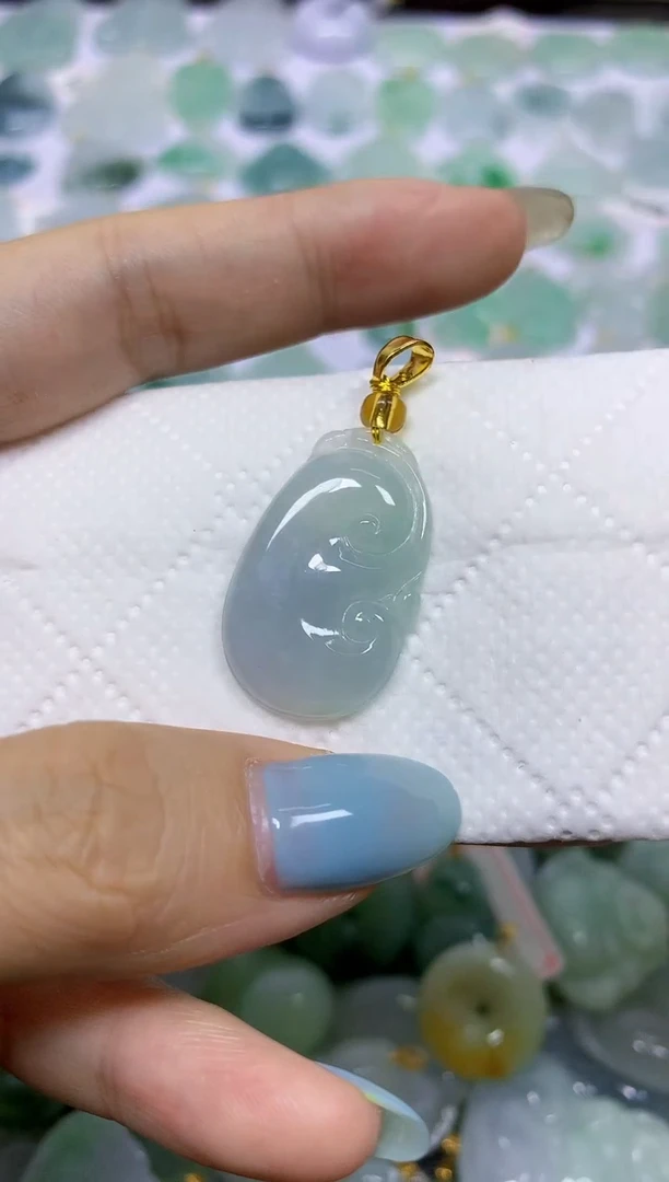 翡翠未镶嵌颈饰天然翡翠A货