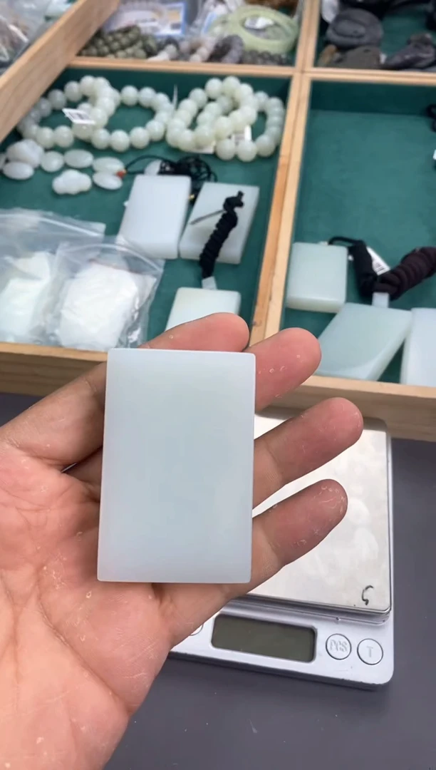 定制和田玉定制挂件4*6