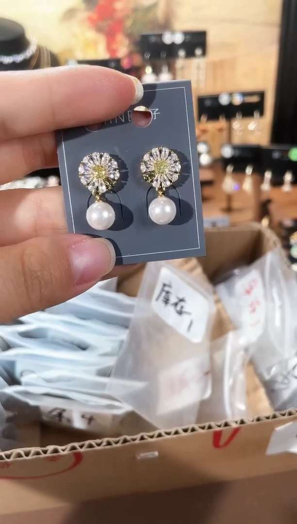 合金925银锆石萱422