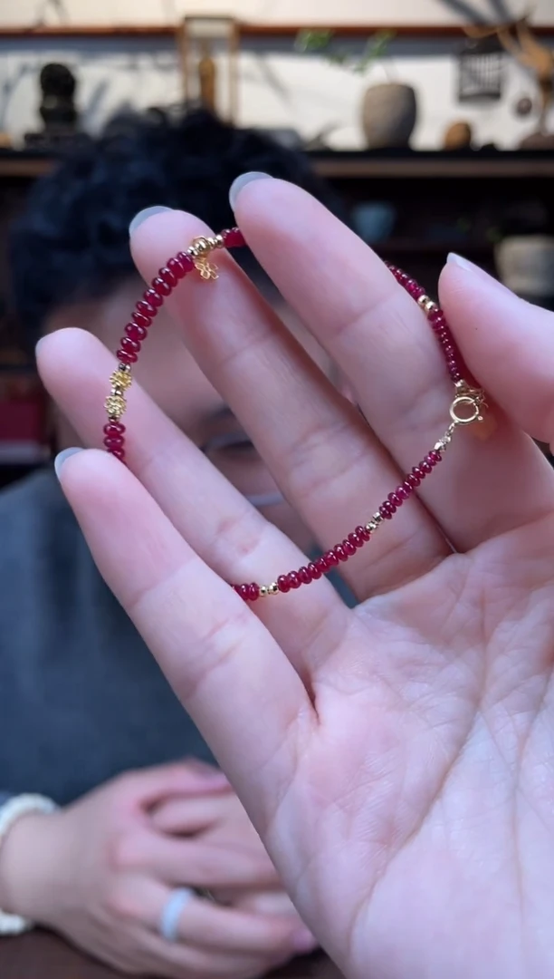 【闪购商品】红宝石手链18K金镶嵌18K金红宝石手链*2ZX