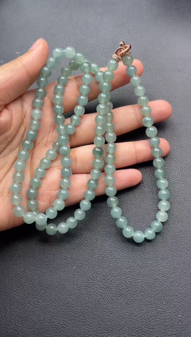 翡翠未镶嵌颈饰项链