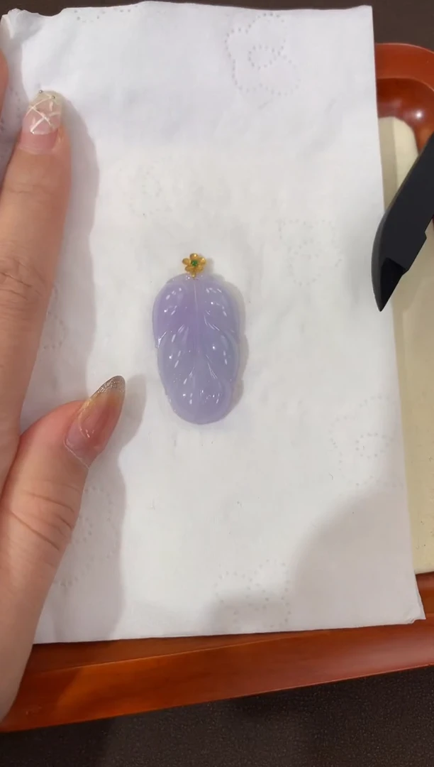 【闪购商品】翡翠颈饰18K金镶嵌天然缅甸a货翡翠