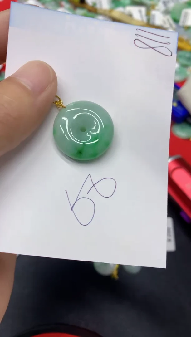 【闪购商品】翡翠颈饰18K金镶嵌翡翠