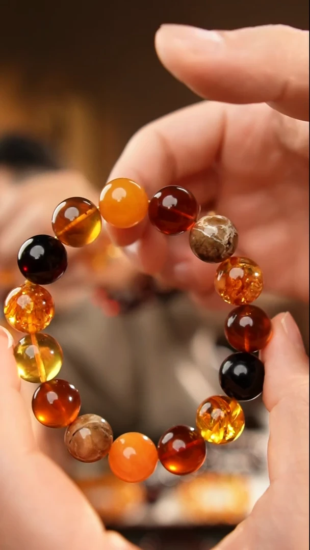 琥珀颈饰未镶嵌13+多宝手串