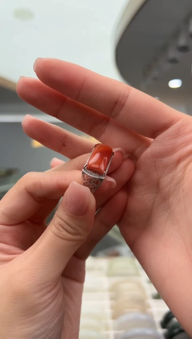 银S925镶嵌南红玛瑙戒指21