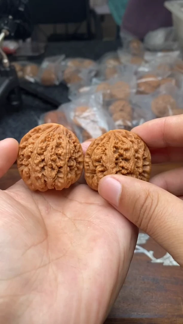 【闪购商品】文玩核桃把件A20号40尺粗筋