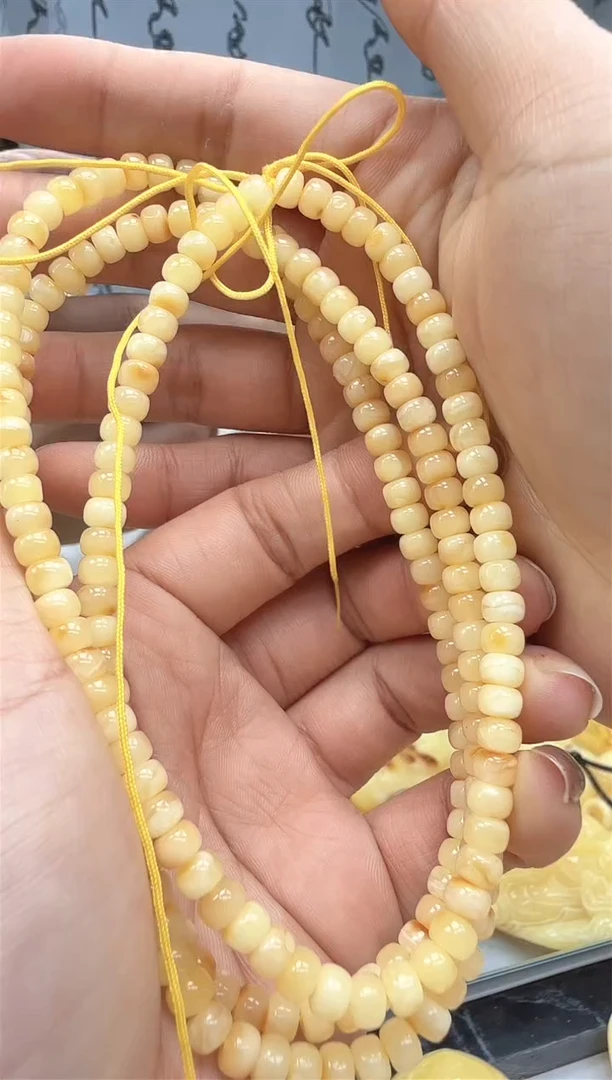 【闪购商品】琥珀裸石未镶嵌项链