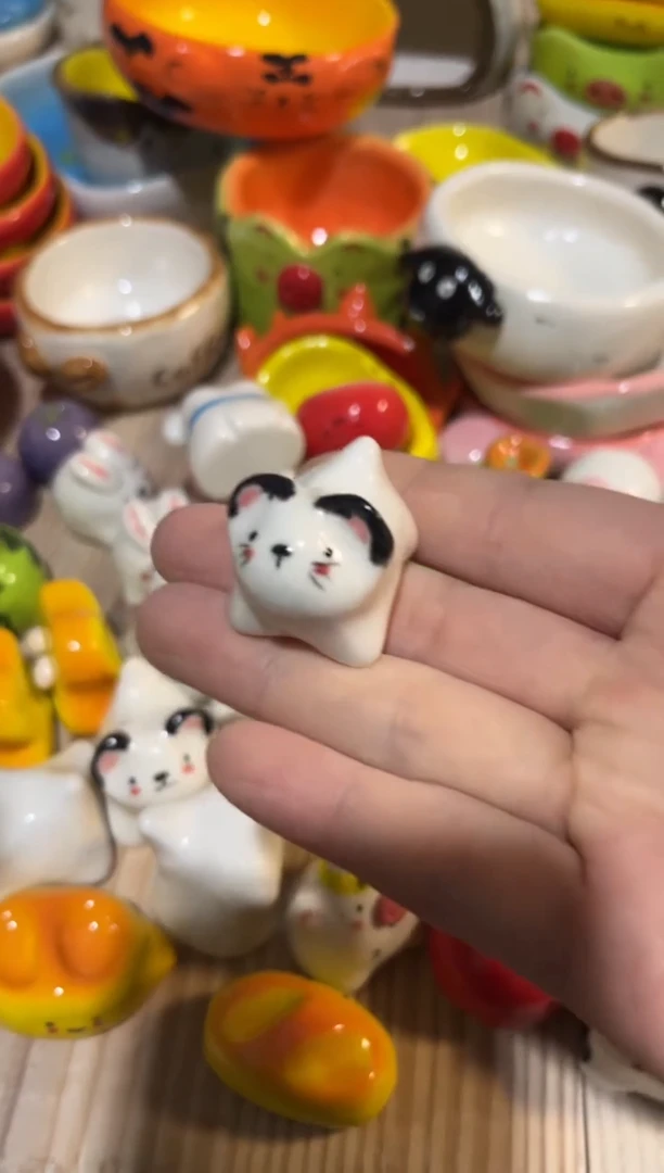 169手绘釉下彩微瑕陶瓷