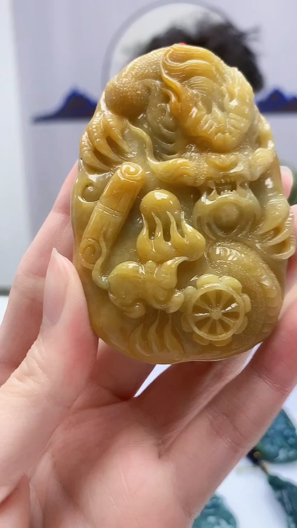 【闪购商品】定制翡翠未镶嵌4688zm-毛货挂件龙126