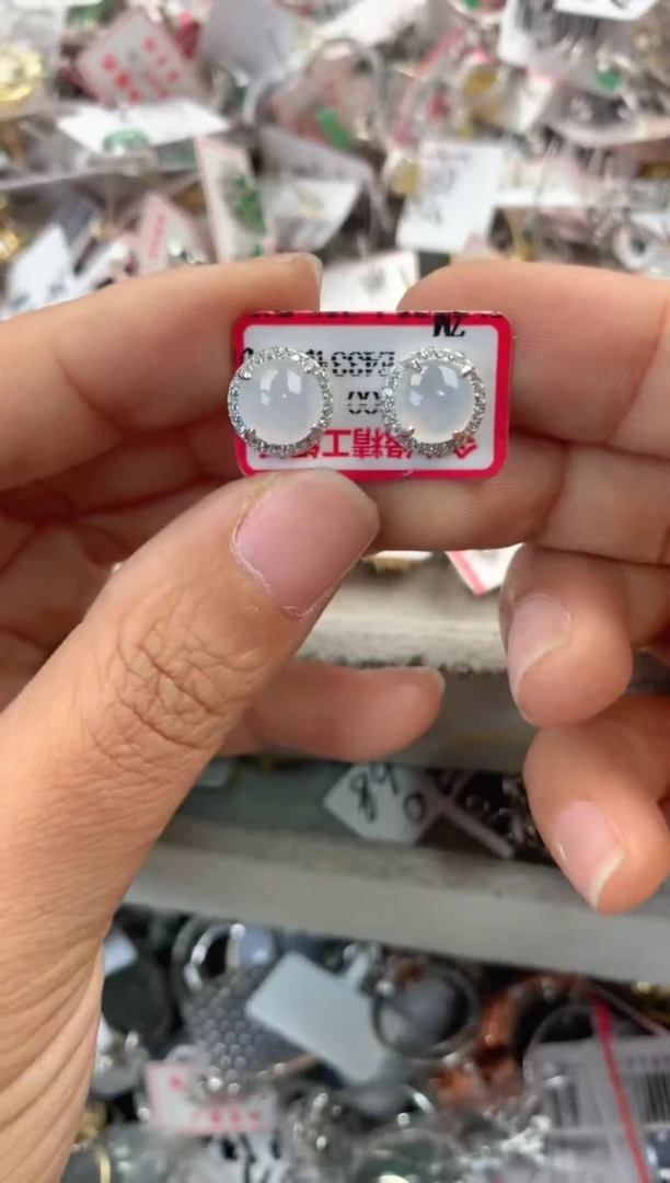 银S925镶嵌戒指翡翠777            4