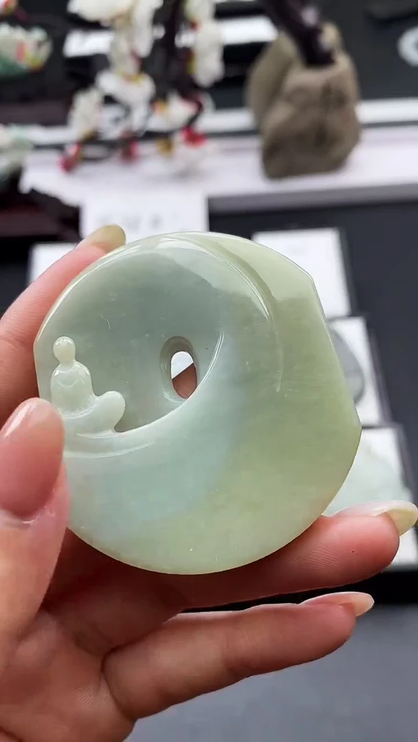 【闪购商品】翡翠颈饰未镶嵌天然缅甸A货翡翠
