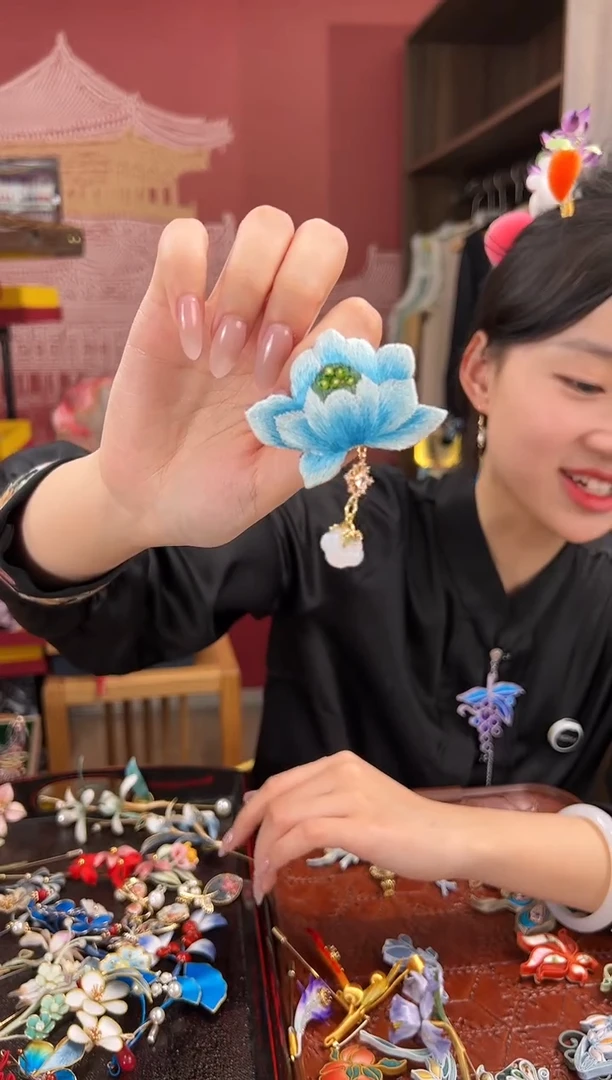 【闪购商品】刺绣苏绣世家非遗手工（胸针）