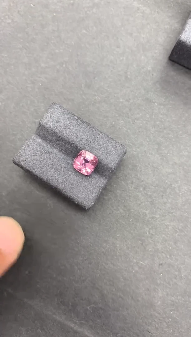 【闪购商品】尖晶石裸石未镶嵌2.1克拉