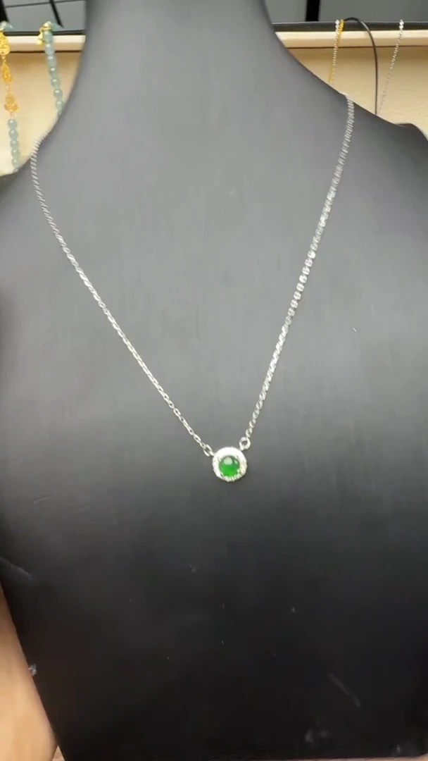 颈饰银S925镶嵌翡翠项链