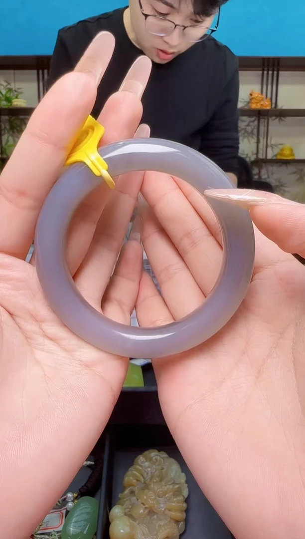 颈饰未镶嵌和田玉lf58