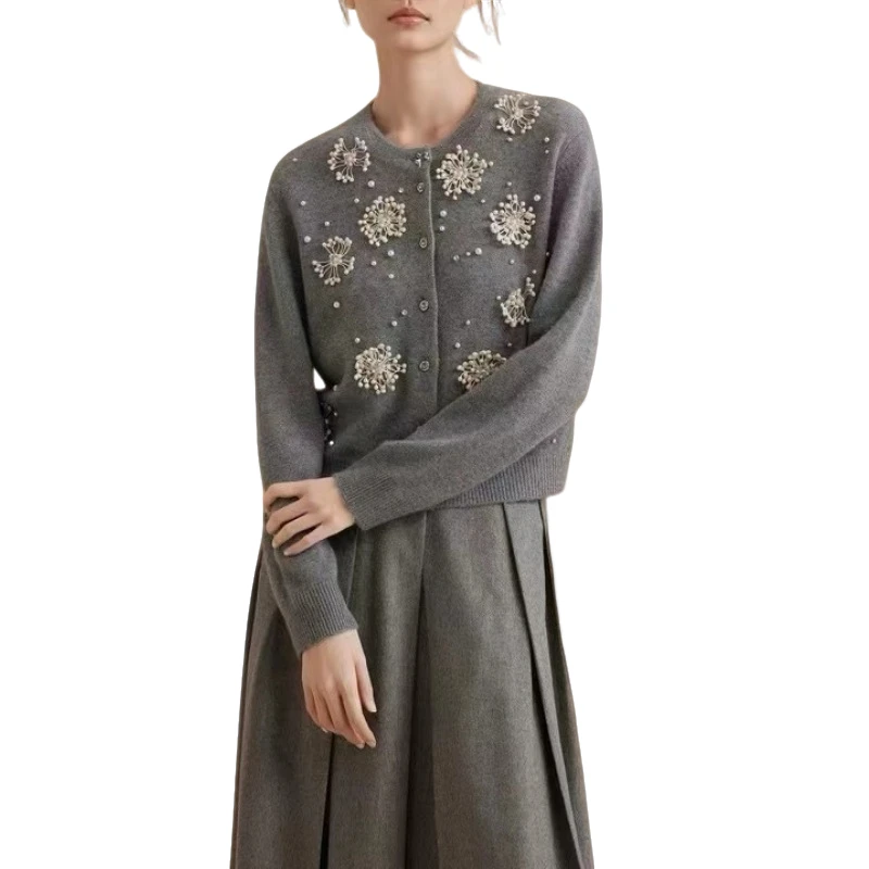 [鄂]手工花朵雪花圆领开衫