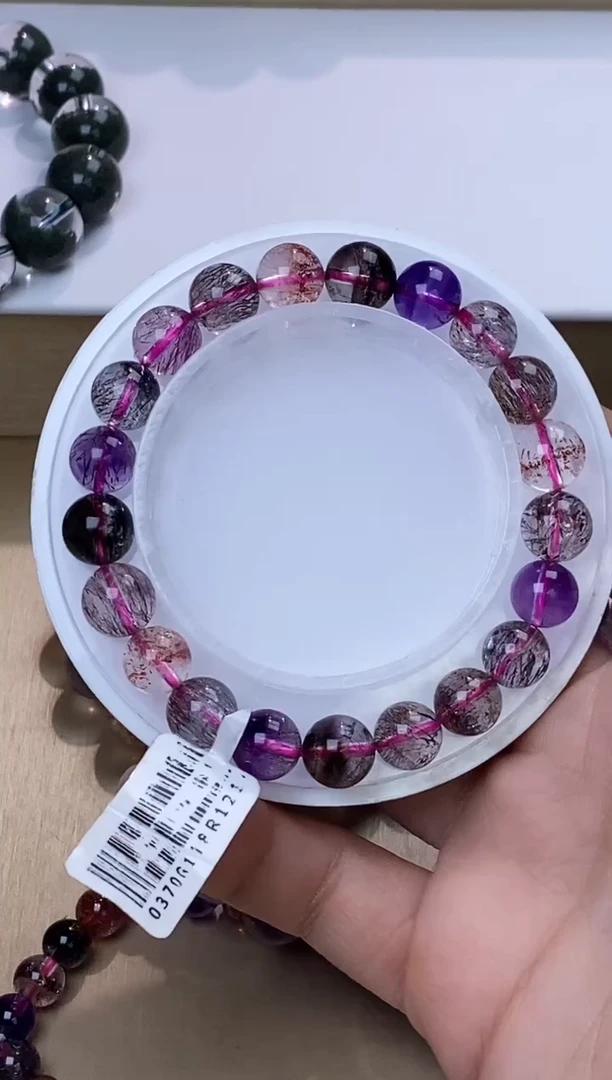 【闪购商品】水晶手链未镶嵌黑加仑超七单圈8m+