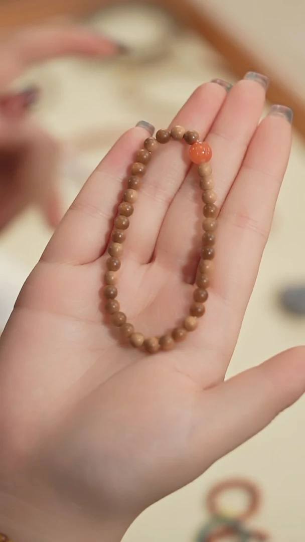 【闪购商品】檀香木其他【海边】黑肉山檀单圈