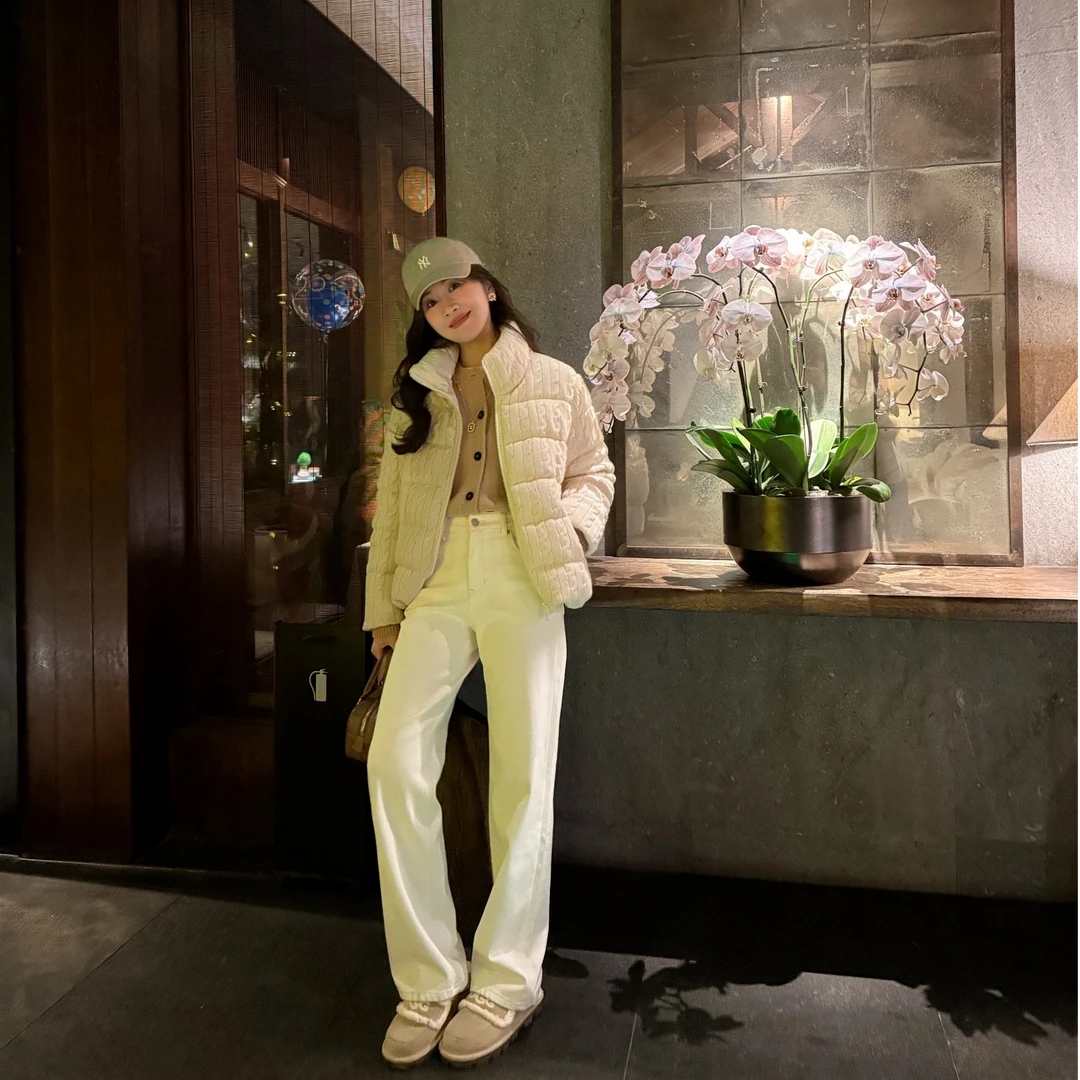 Syna希娜 绵羊毛立体绞花重工外套-