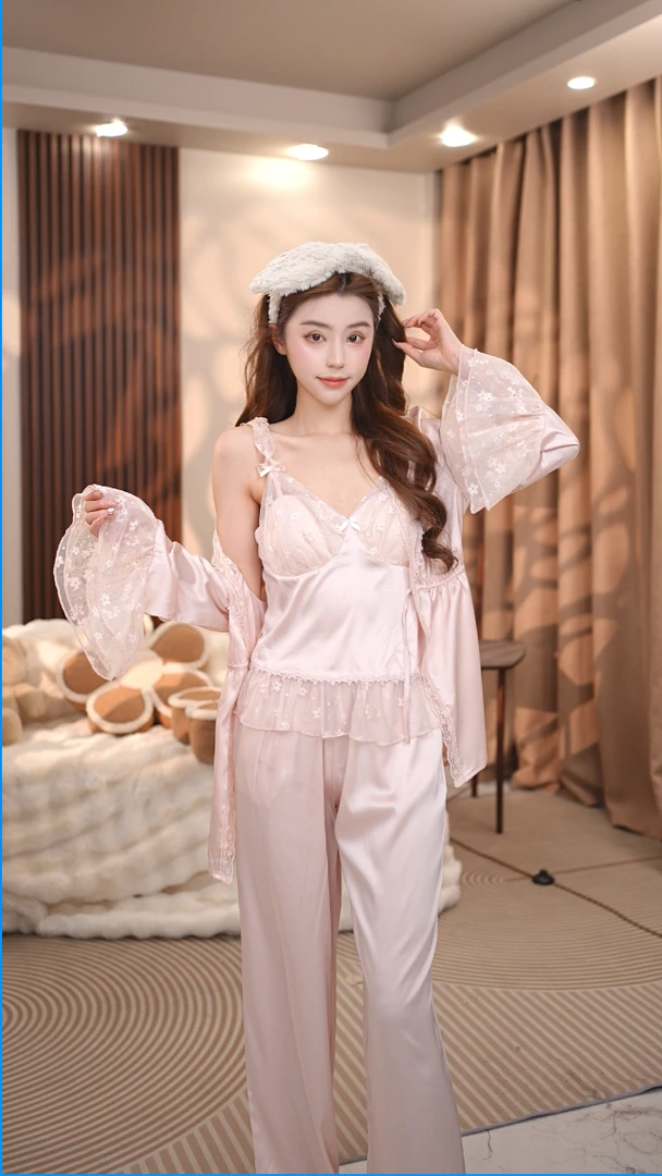【蜜语】新款女士甜美气质显瘦印花带胸垫小众家居服套装
