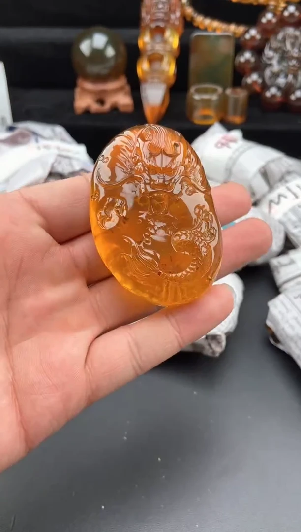 【闪购商品】琥珀颈饰未镶嵌穿云龙吊坠