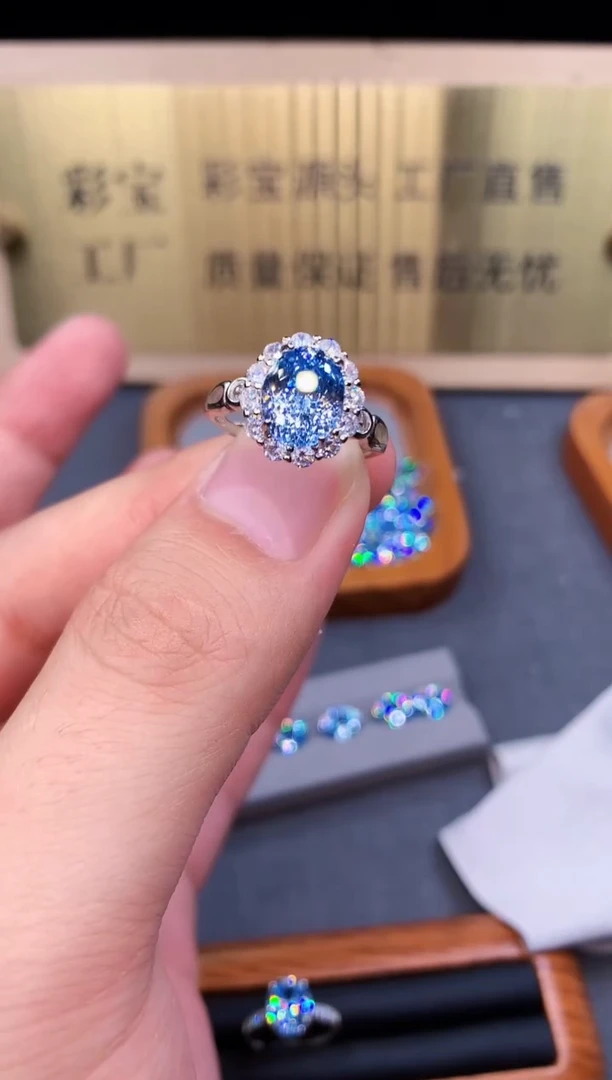 海蓝宝石戒指银S925镶嵌8576
