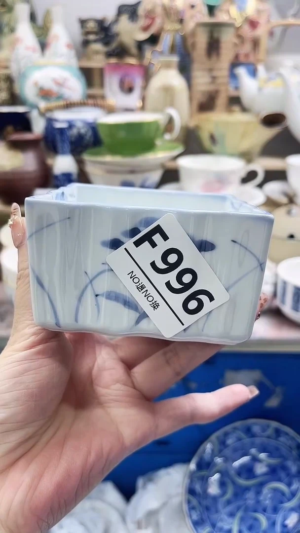 瓷片h***?  F996不退不换.感谢理解