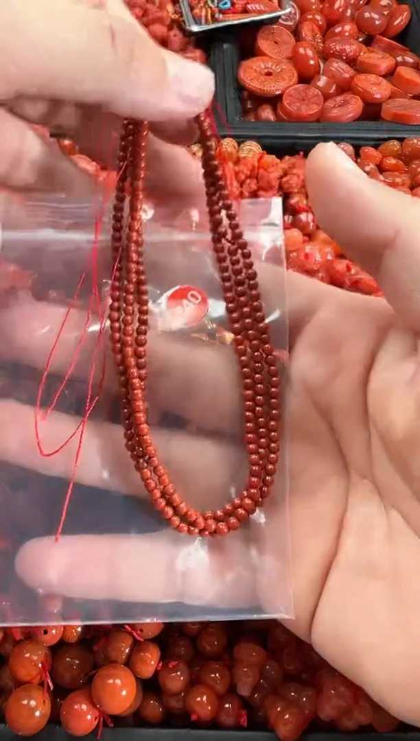 【闪购商品】南红玛瑙颈饰未镶嵌1