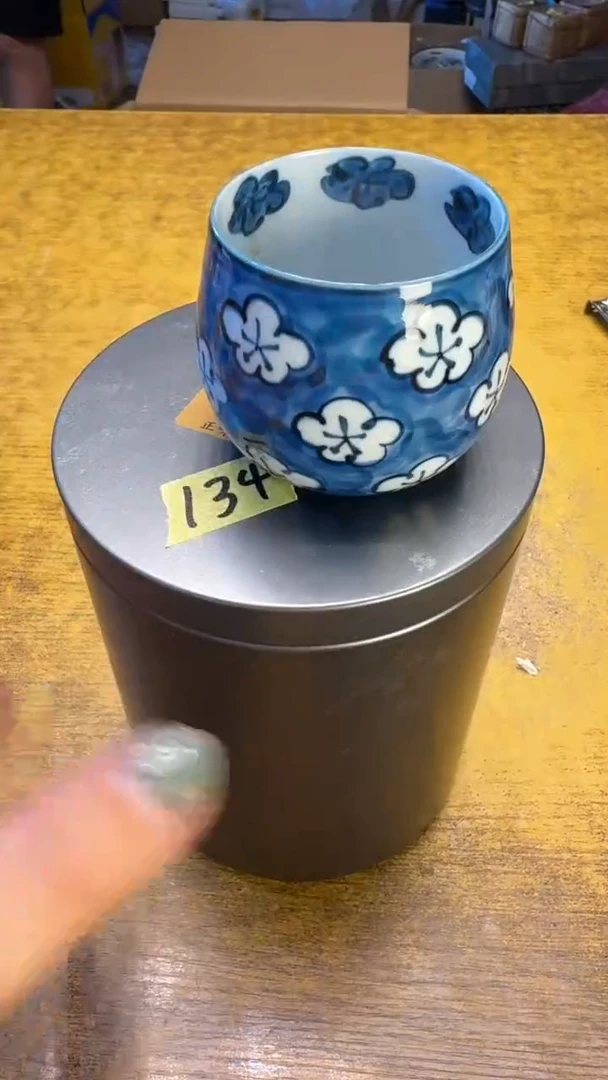 瓷器瓷器瓷器瑕疵134  02雪铁桶