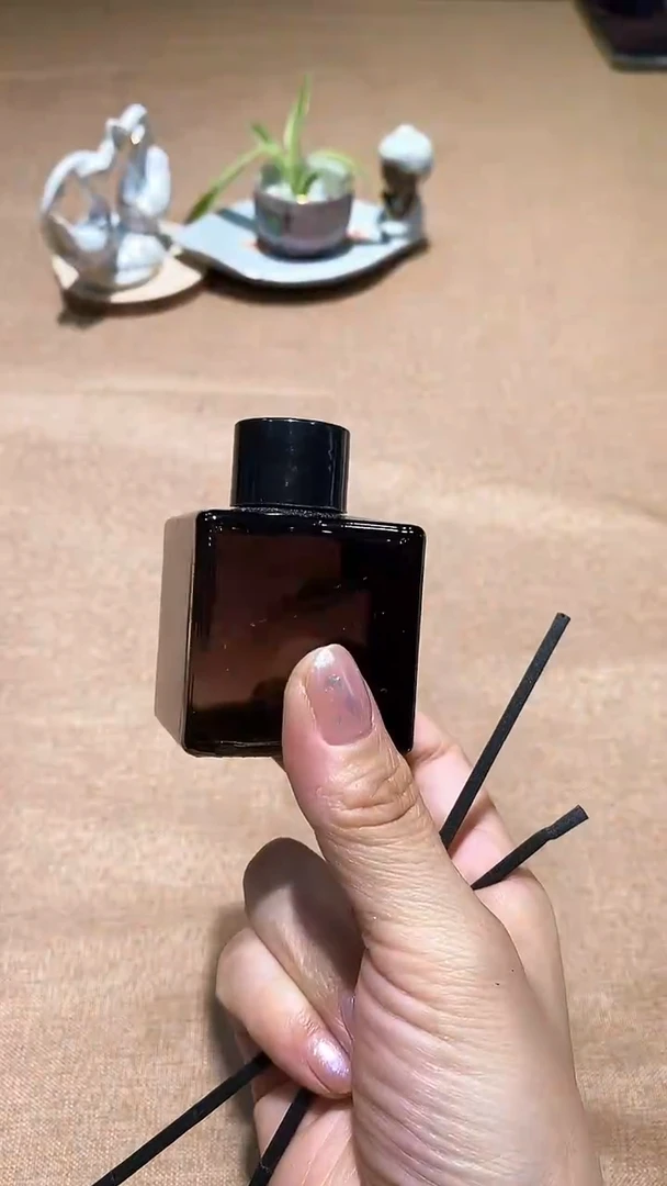 瓷片碗碟好物一件不留@@1