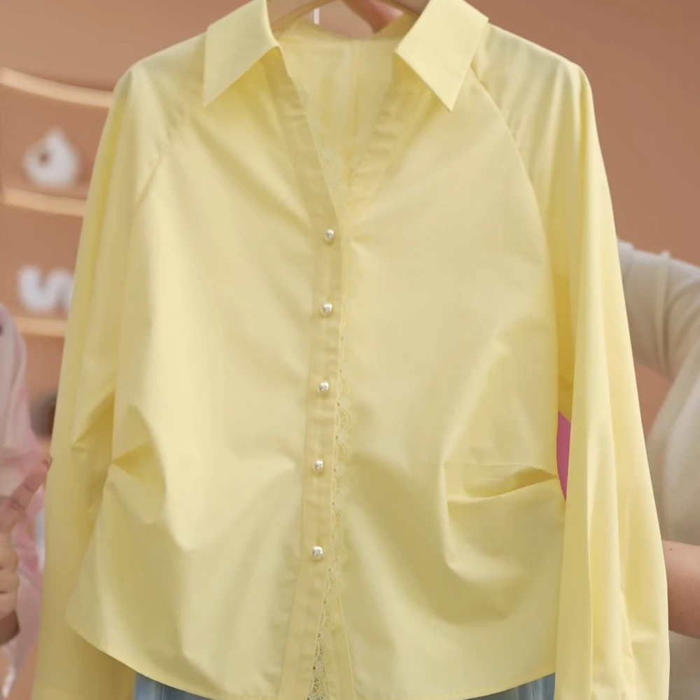 春季上新韩版洋气气质时尚小众设计感纯色收腰百搭蕾丝衬衫