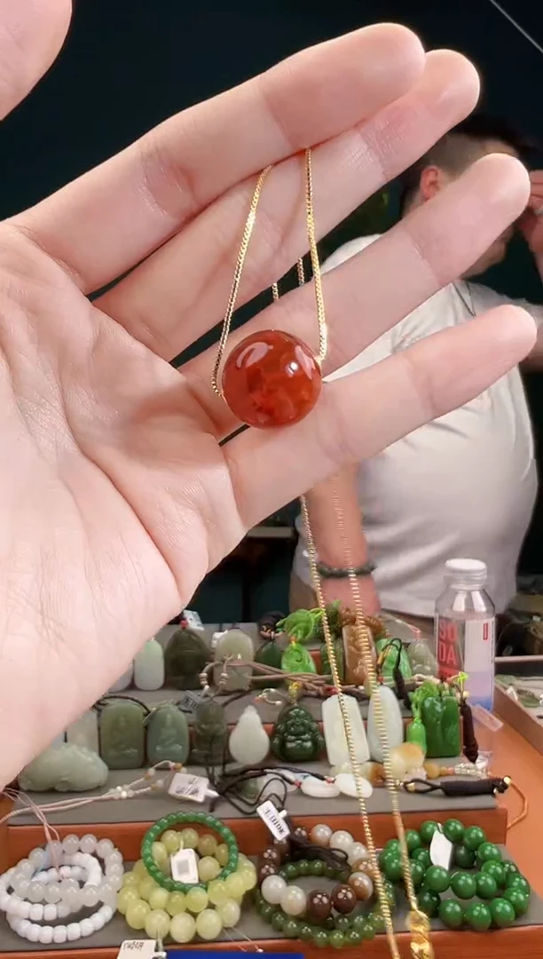 颈饰未镶嵌南红玛瑙多样性发货 拍一单发一个