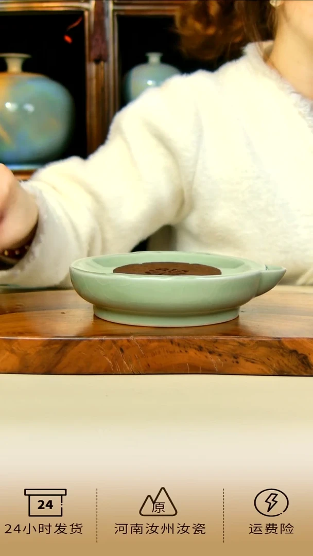 豆绿釉干泡台壶承不完美