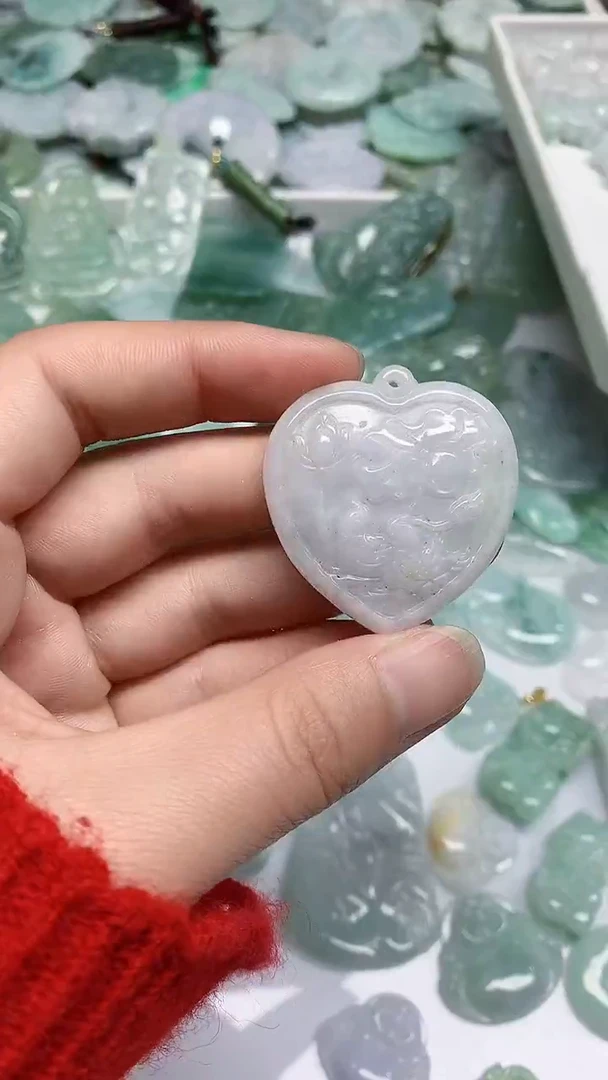 【闪购商品】翡翠颈饰未镶嵌臻露珠宝303
