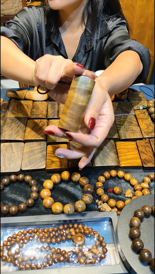 金丝楠《燊若坊》：金丝楠木小叶桢楠小金条4