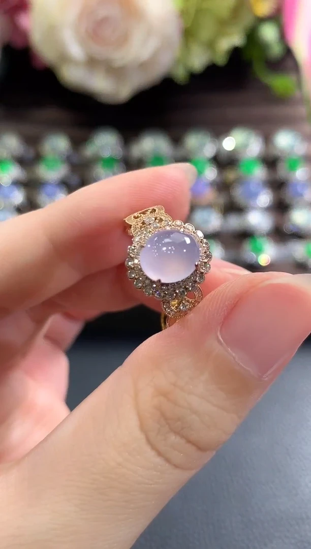 18K金镶嵌戒指翡翠b119 紫货有色差