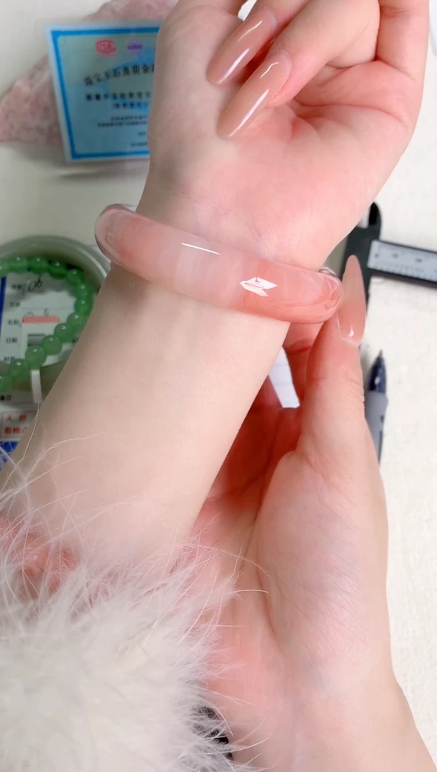 未镶嵌手镯石英质玉桃花107-圈口55.7