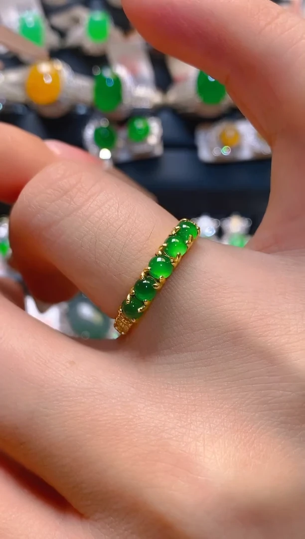 翡翠银S925镶嵌耳饰天然