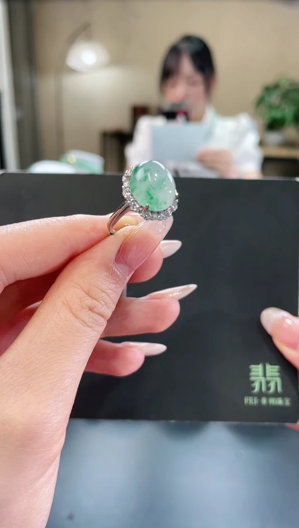 石英质玉银S925镶嵌戒指冰飘花蛋面