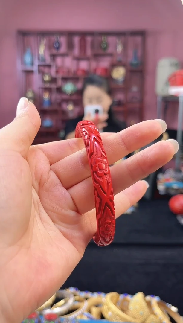 非遗 雕漆铜手镯 61 红色 开窗